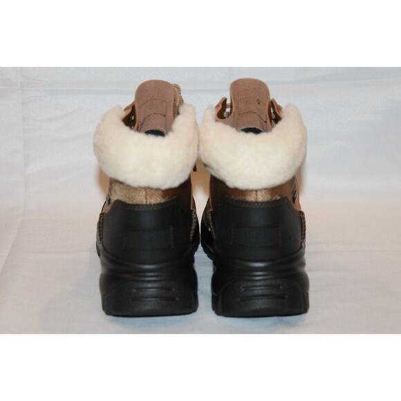 Ugg Women's Yose Fluff V2‎ Chestnut Winter Waterproof Boots US 5 EU 36 NEW - Picture 5 of 6